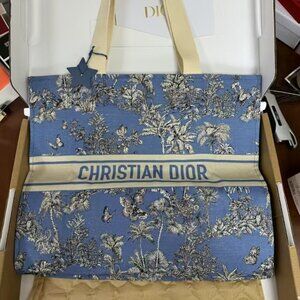 Dior Beauty Gwp tote
